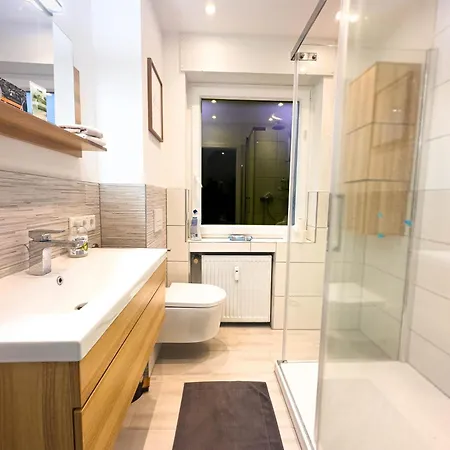 Kristall - Grosse Maisonette In * Wegberg