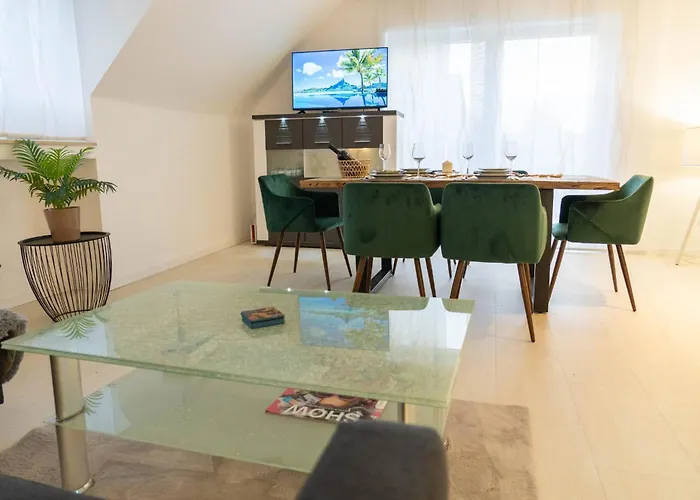 Kristall - Grosse Maisonette In * Wegberg